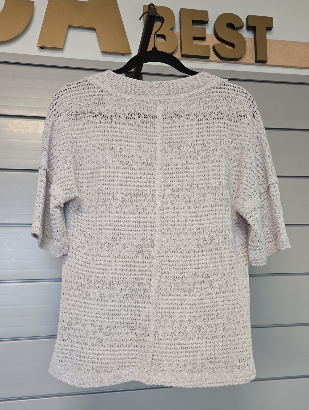 New In Light Gray Open-Knit V-Neck Short Sleeve Top - Picture 5 of 11